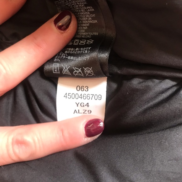 The North Face Long Puffer Coat - Picture 8 of 8